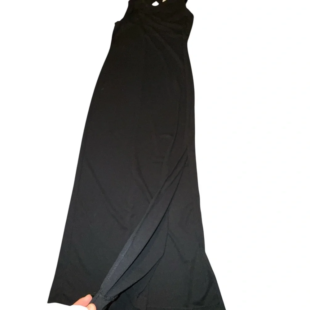 Scarlett Elegant Black Attire Maxi Dress - Picture 6 of 6